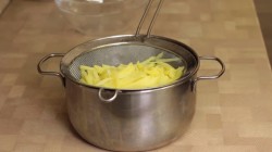 название картинки Корейский картофельный салат Камди ча