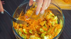 название картинки Корейский салат из кабачков и моркови