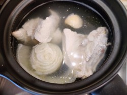 название картинки Корейский салат с огурцами и курицей