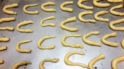 Корзинки из песочного теста с кремом заварным