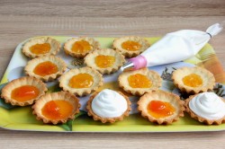 Корзиночки из песочного теста с начинкой - шаг 12 Корзиночки из песочного теста с начинкой - шаг 12