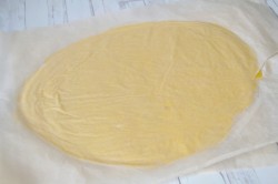 корзиночки с белковым кремом песочные