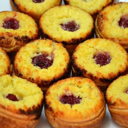 Слоеные корзиночки с творогом