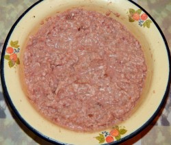 Котлеты из фарша свинины и говядины - шаг 3