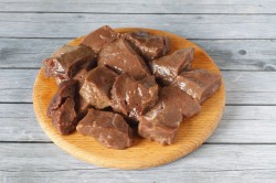 Котлеты из говяжьей печени - шаг 1