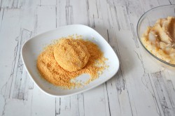 Котлеты из кальмаров - шаг 6 Котлеты из кальмаров - шаг 6