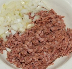 Котлеты из мясного фарша в духовке - шаг 4 Котлеты из мясного фарша в духовке - шаг 4