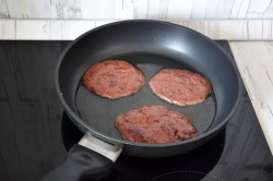 Котлеты из свиной печени