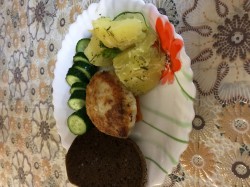 название картинки Котлеты куриные с сыром и шампиньонами