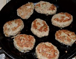 Котлеты куриные с хлопьями