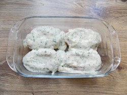 Котлеты из фарша в духовке с сыром - шаг 11