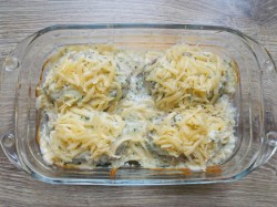 Котлеты из фарша в духовке с сыром - шаг 12