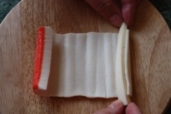 Крабовые палочки в кляре сырные