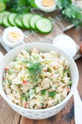 Крабовый салат классический без кукурузы