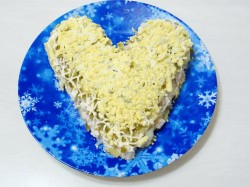 название картинки Салат с курицей и картошкой Крыска