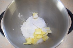 название картинки Крем чиз для выравнивания торта