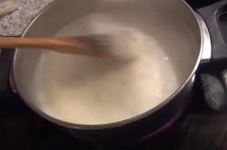 название картинки Крем из манки на молоке для торта