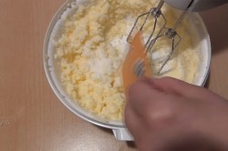 название картинки Крем из манки на молоке для торта