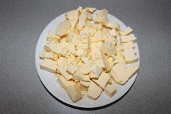 Крем с вишней и вареной сгущенкой