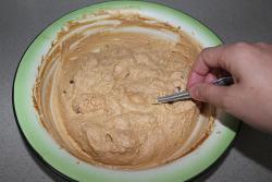 Крем с вишней и вареной сгущенкой