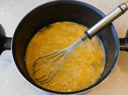 название картинки Крем шарлотт для торта густой