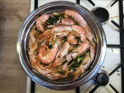 название картинки Креветки в пиве под пиво