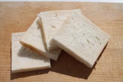 Сладкие сэндвичи с бананом, сгущенкой и корицей