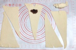 название картинки Круассаны из готового слоеного дрожжевого теста