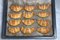 название картинки Круассаны из готового слоеного дрожжевого теста