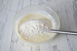 Кружевные блины на желтках