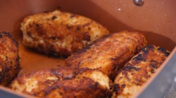 Купеческие зразы из куриного фарша с твердым сыром и магги