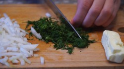 Купеческие зразы из куриного фарша с твердым сыром и магги