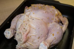 Курица фаршированная рисом в духовке