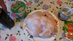 Курица на пивной банке