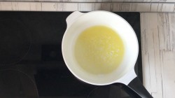 название картинки Курица под соусом в духовке