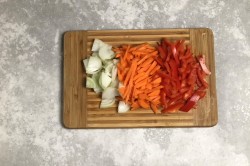 Курица с гречневой лапшой - шаг 3