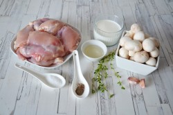 название картинки Курица в сливках в духовке с грибами