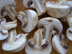 Курица с грибами в мультиварке