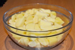 Курица с картошкой в сметане в духовке