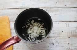 название картинки Тушеная курица с картошкой в сметане