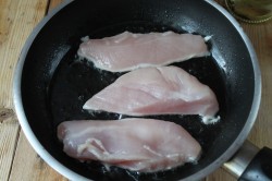 Курица с красной фасолью