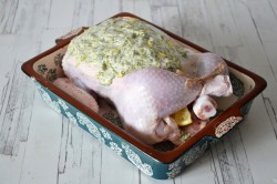 Курица с лимоном в духовке целиком - шаг 9 Курица с лимоном в духовке целиком - шаг 9