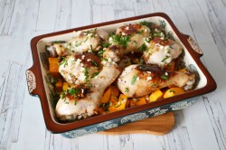 Курица с тыквой в духовке