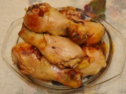 Куриные ножки в сливках с шампиньонами в духовке