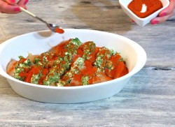 Курица со шпинатом и сыром