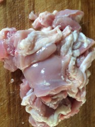 название картинки Курица тушеная с овощами в сметане