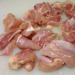 Курица с ананасами в кисло-сладком соусе