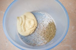 Курица в майонезе с луком и картошкой в духовке