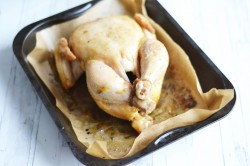 Курица в маринаде из соевого соуса и меда в духовке