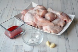 Курица в томатном соусе